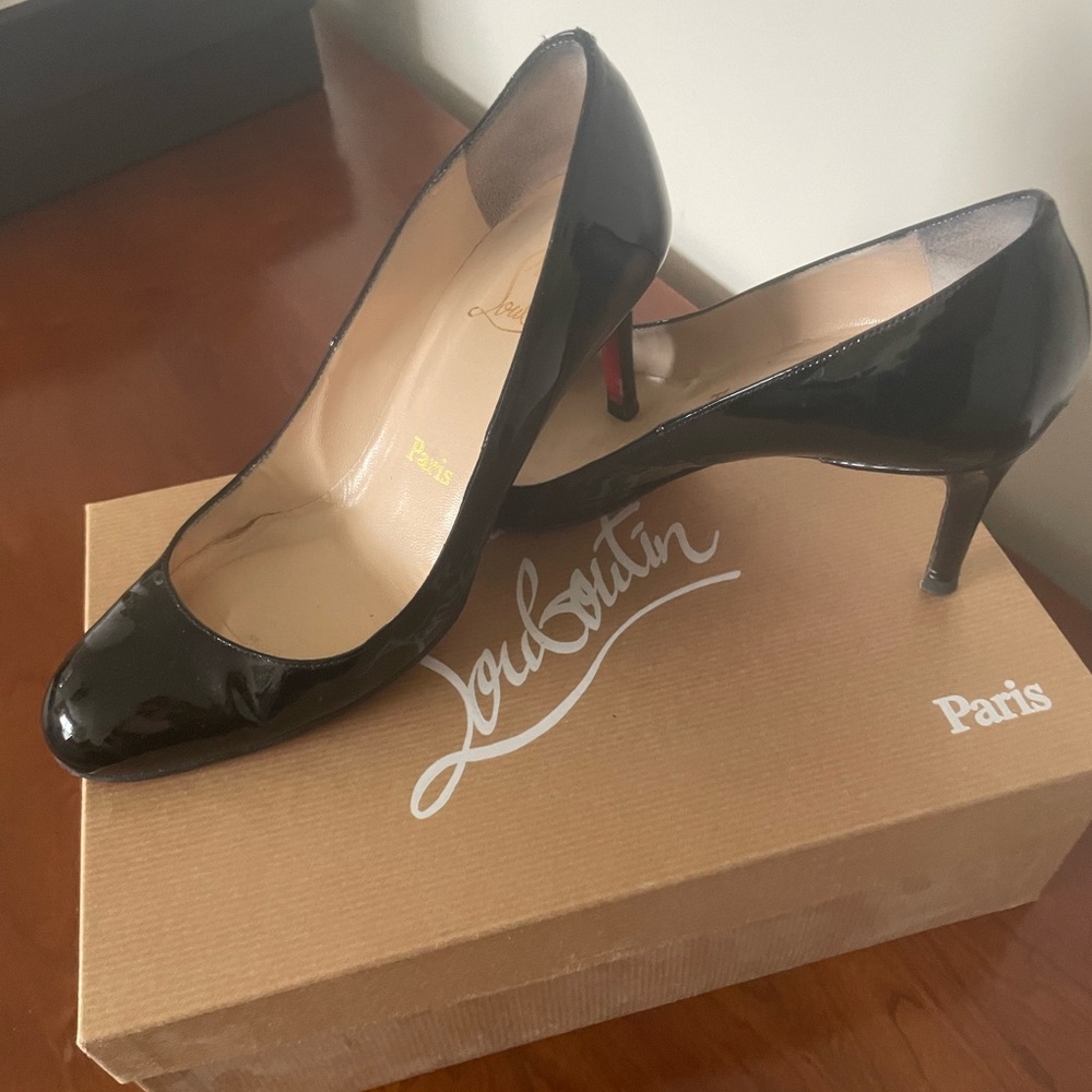 Christian Louboutin Simple Black Patent Pump 37